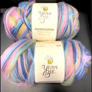 Yarn Bee Showstopper Jumbo Yarn